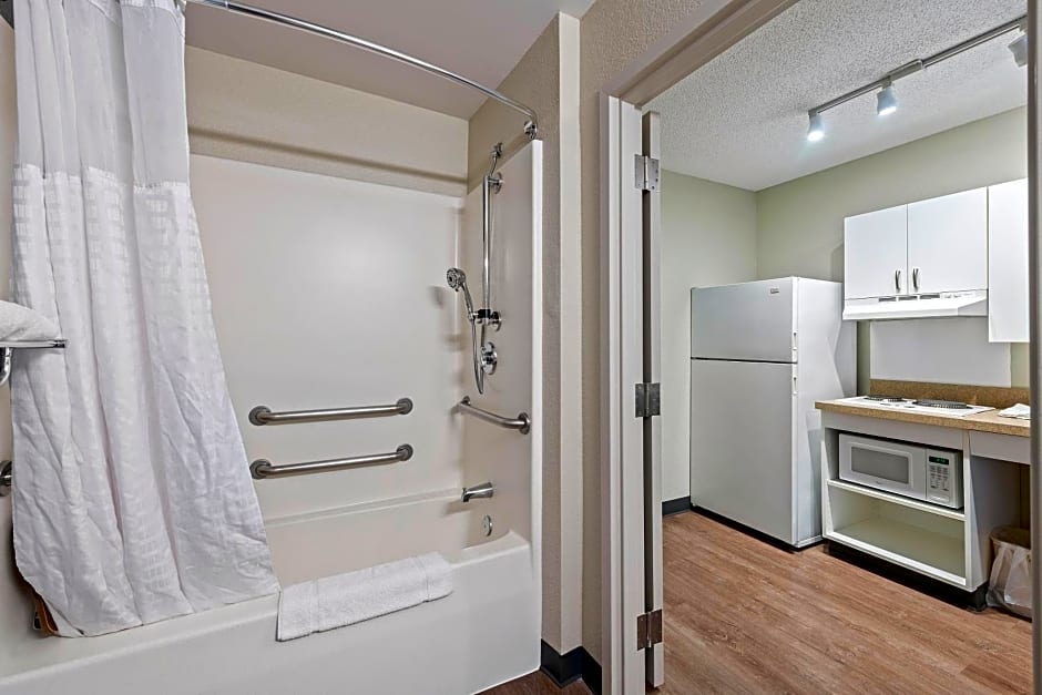 Extended Stay America Suites - Dallas - Lewisville