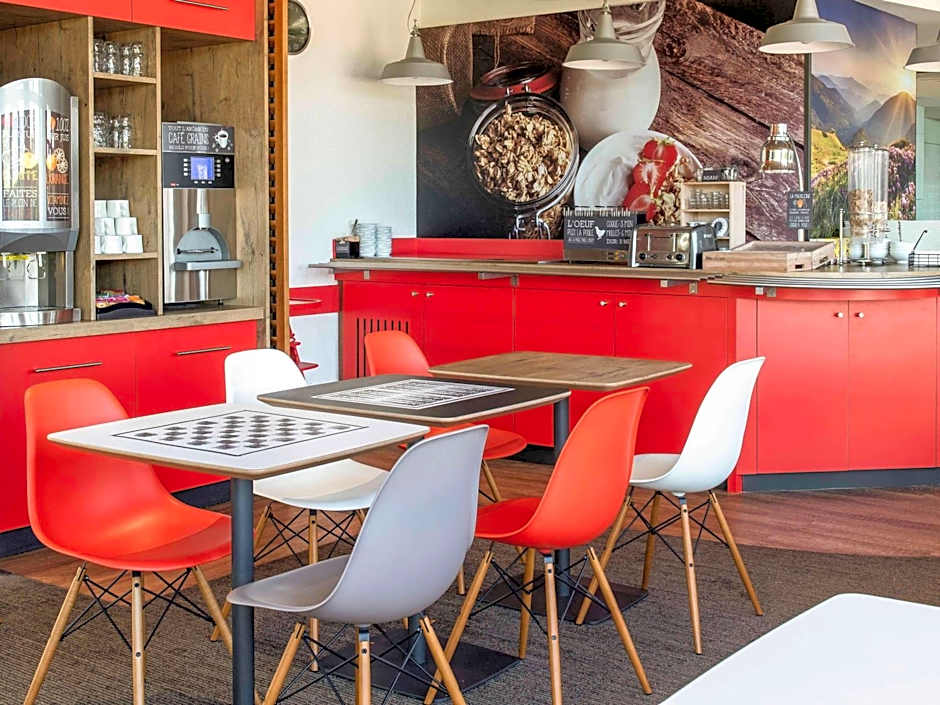 ibis Issoire