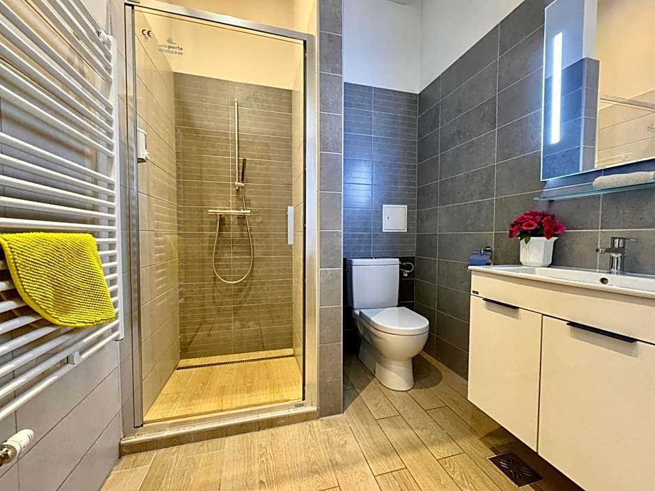 GRACIA APARTMENT HOUSE