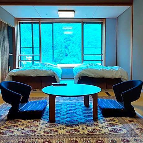 Japanese-Style Room