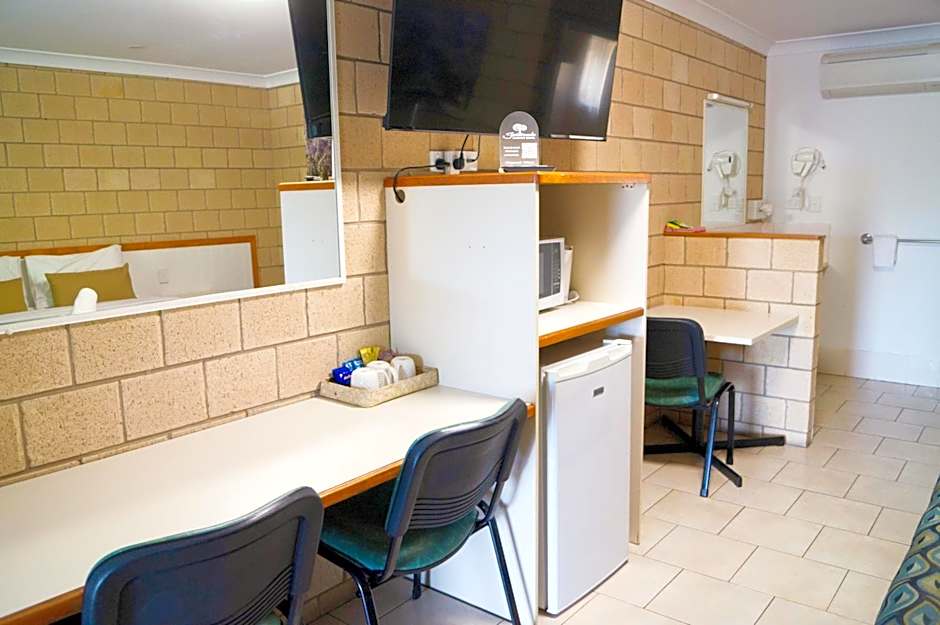 Jacaranda Country Motel