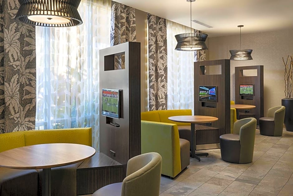 Courtyard by Marriott Maui Kahului Airport
