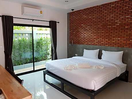 King Room with Balcony