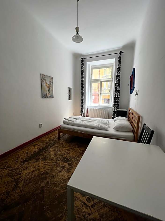 Clown and Bard Hostel