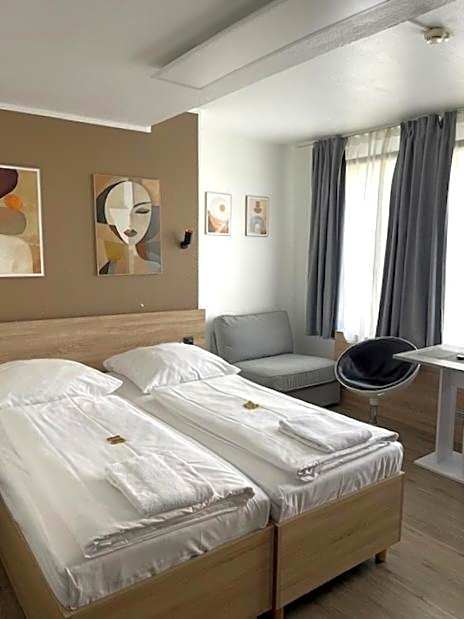 Sonata City Hotel