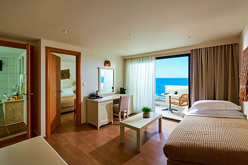 Mila Sissi Bay Hotel