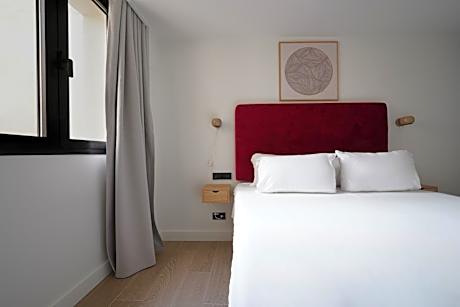 1 Bedroom Apartment with Sofa Bed