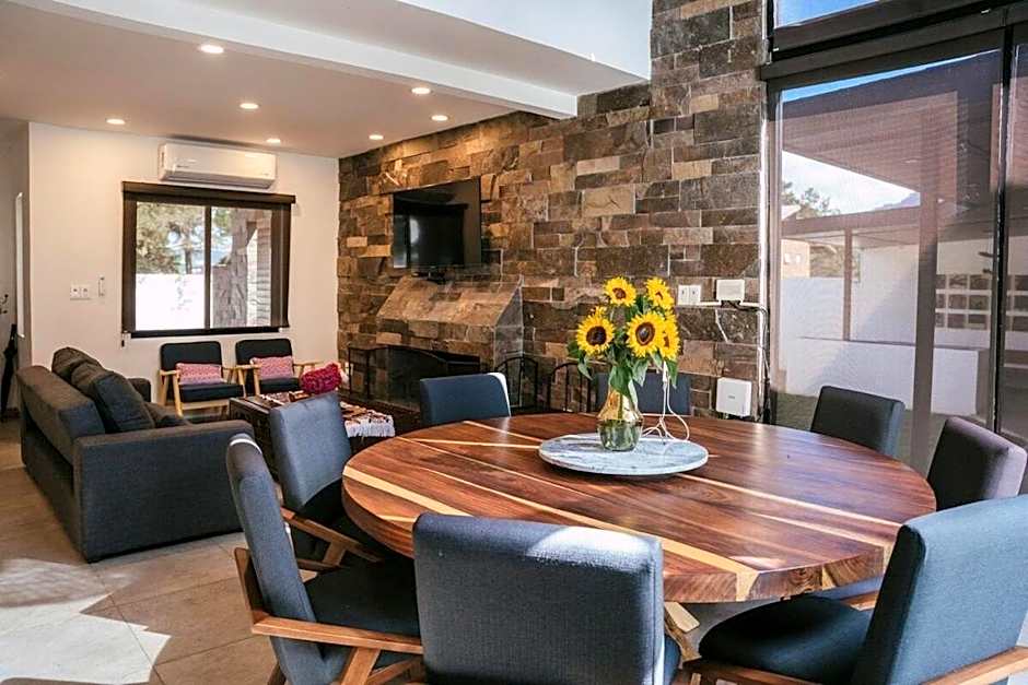 Casa Nachig - 1 a 12 Hu¿edes