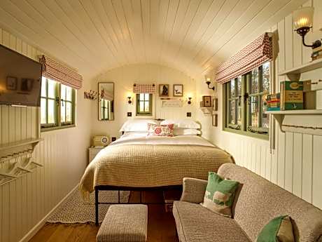 One-Bedroom Chalet