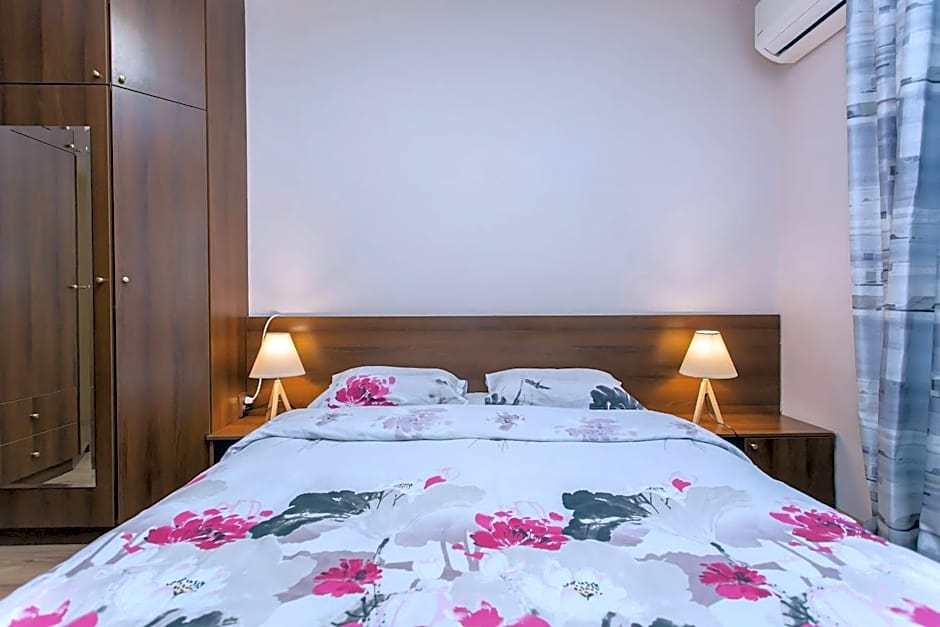 Sofia Central Hotel Apartments