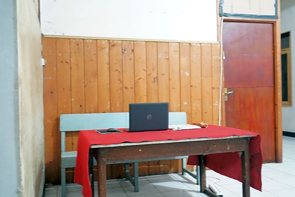 SPOT ON 91543 Pondok Denki 11