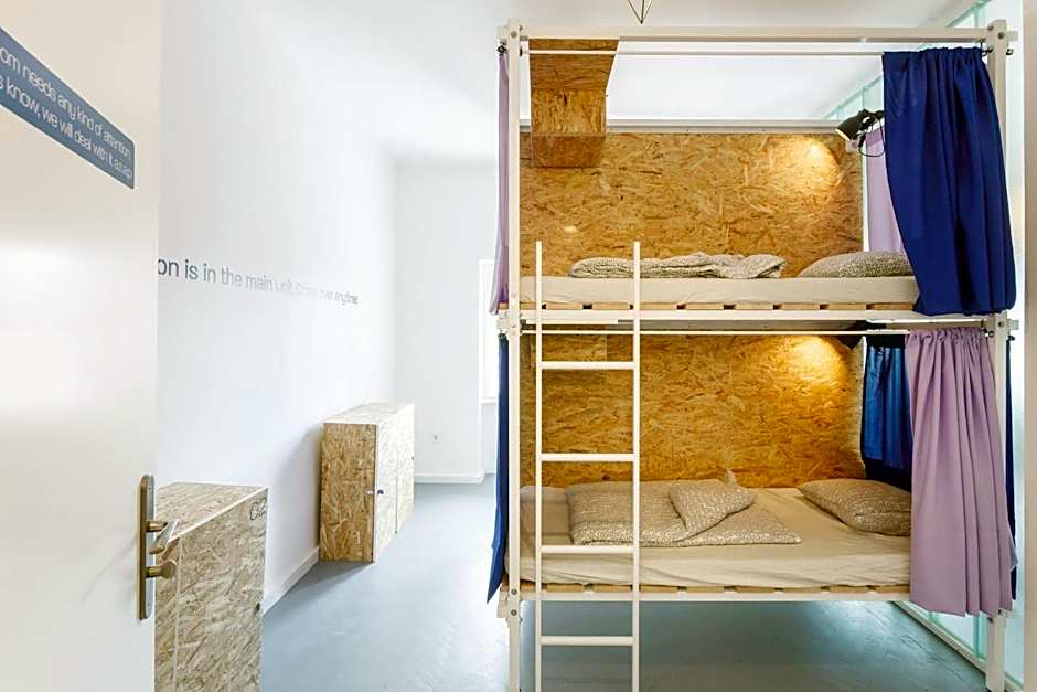Avenue Hostel