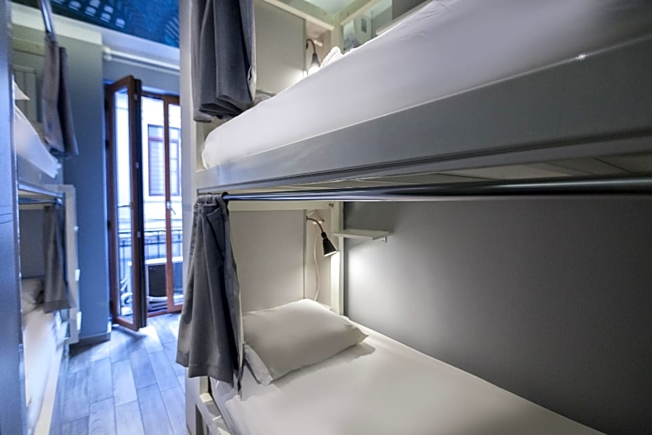 Stay Inn Taksim Hostel