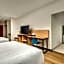 City Express by Marriott Spring