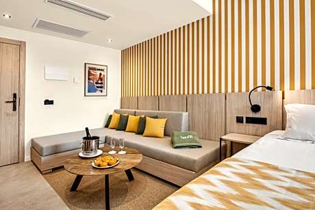 Junior Suite - Unlimited Brunch