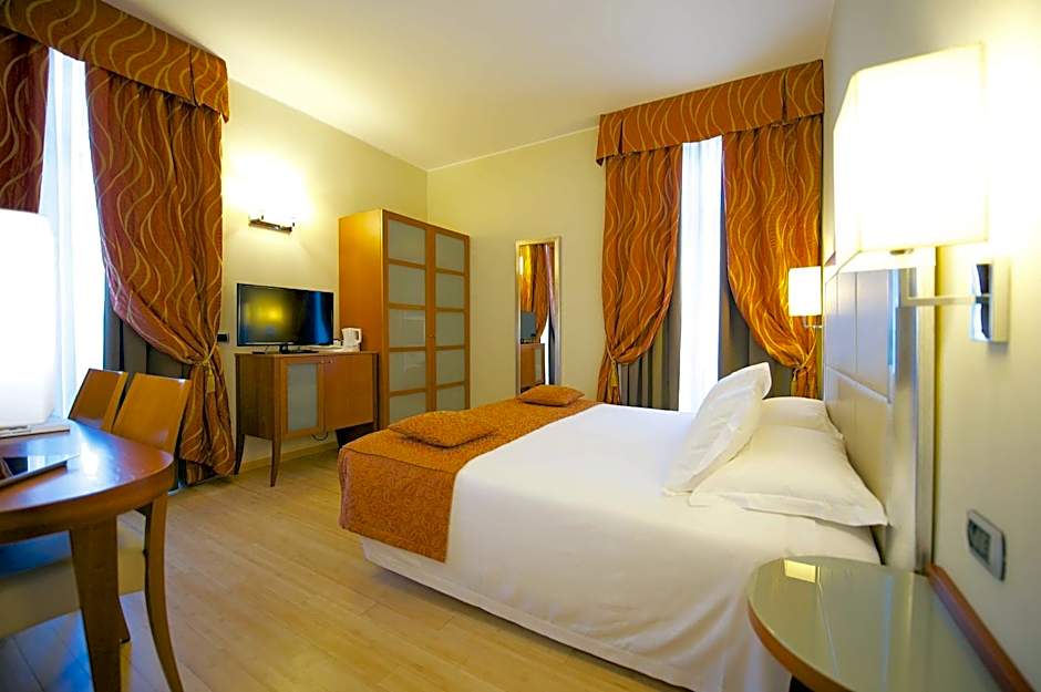 Best Western Crystal Palace Hotel
