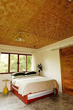 Casa De Amor Lambug