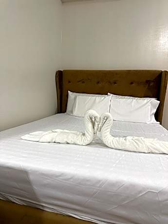 Starlight Suites wPS5,Unli Massages & Billiards