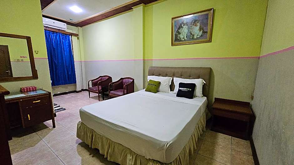 Urbanview Hotel Kharisma Banjarmasin