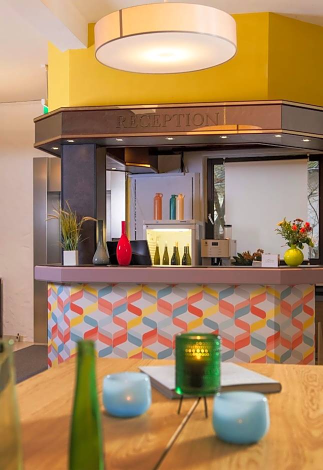 Four Stars by City Hotel