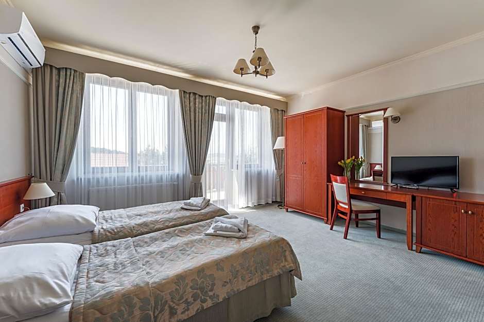 Centrum Wypoczynku i Rehabilitacji Umina