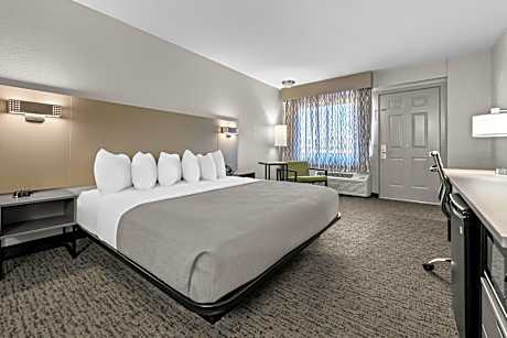 King Room - Accessible/Non-Smoking
