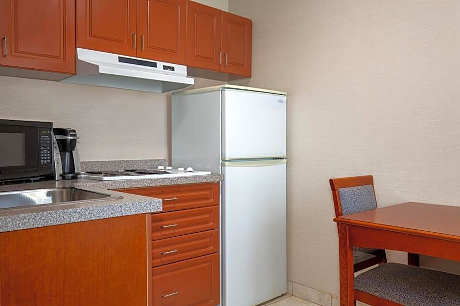 Holiday Inn Express Hotel & Suites Barrie By IHG