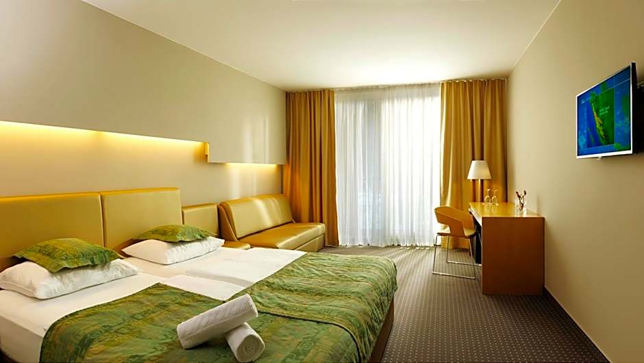 Hotel Thermana Park Lako**** Superior