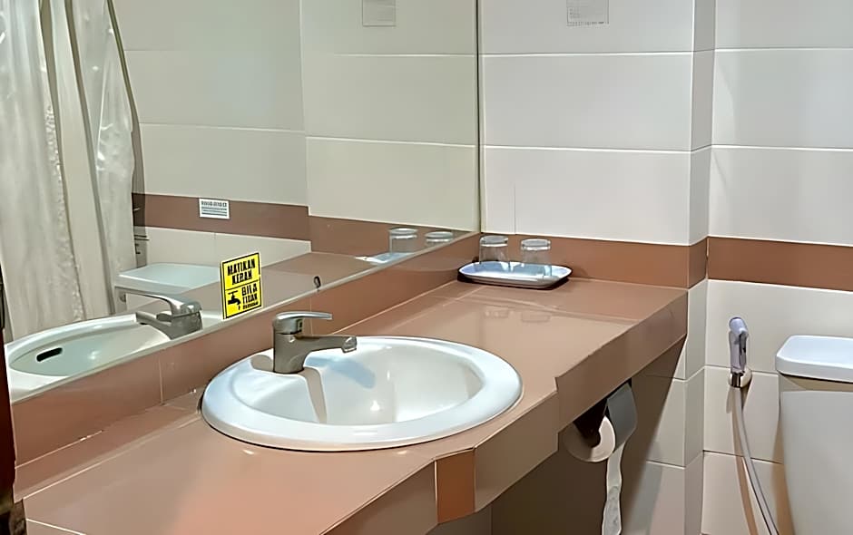 Riyadi Palace Hotel