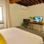 Palazzina B - Contemporary Studio