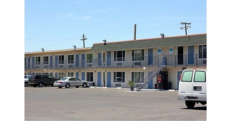 Parkway Inn