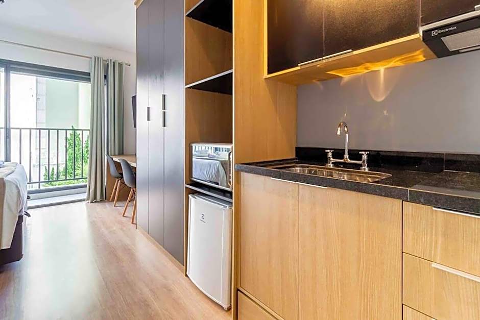 BHomy Brooklin - 300m a pé do metrô LAC210