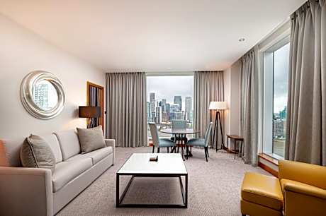 1 Bedroom Suite