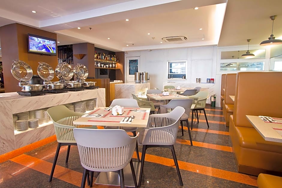 Crown Regency Hotel Makati