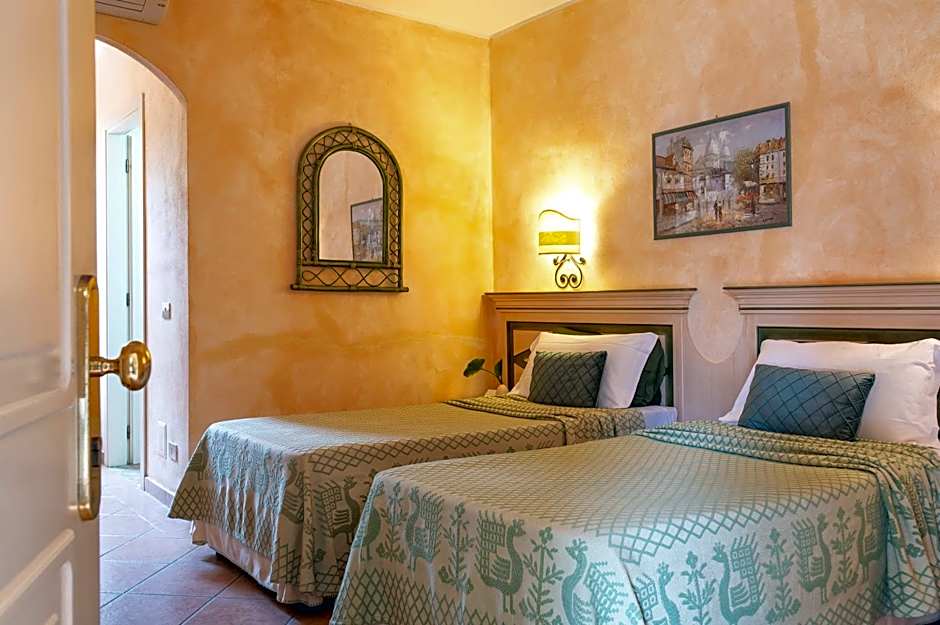 Photo 1 of 41 of 1 Double Bed or 2 Beds