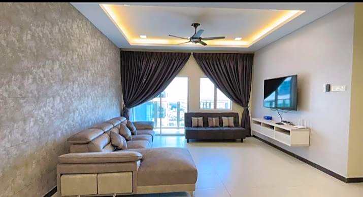 Sekinchan HighView Penthouse 15pax 5R5B 顶层公寓 看海 看稻田景