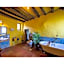 Mas Del Llop Blanc - Dog friendly Hostal Rural - B&B
