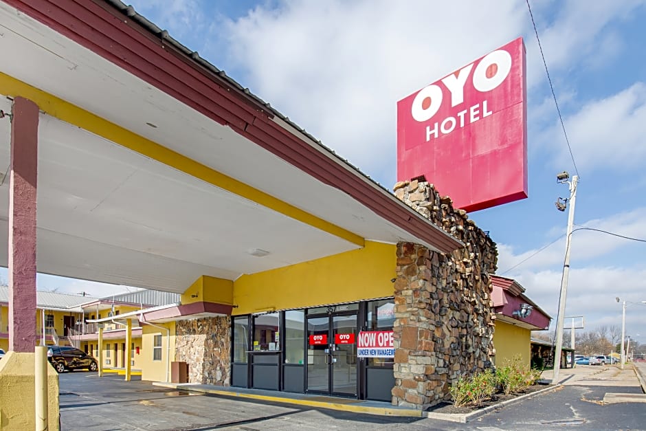 OYO Hotel Blytheville AR I-55