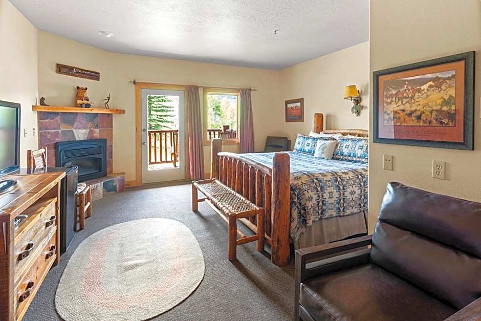 Daniels Summit Lodge