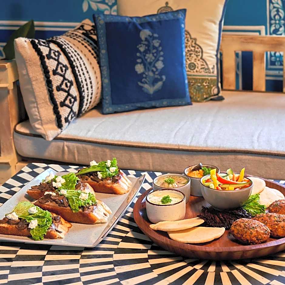 Bloom Boutique I Lake Pichola