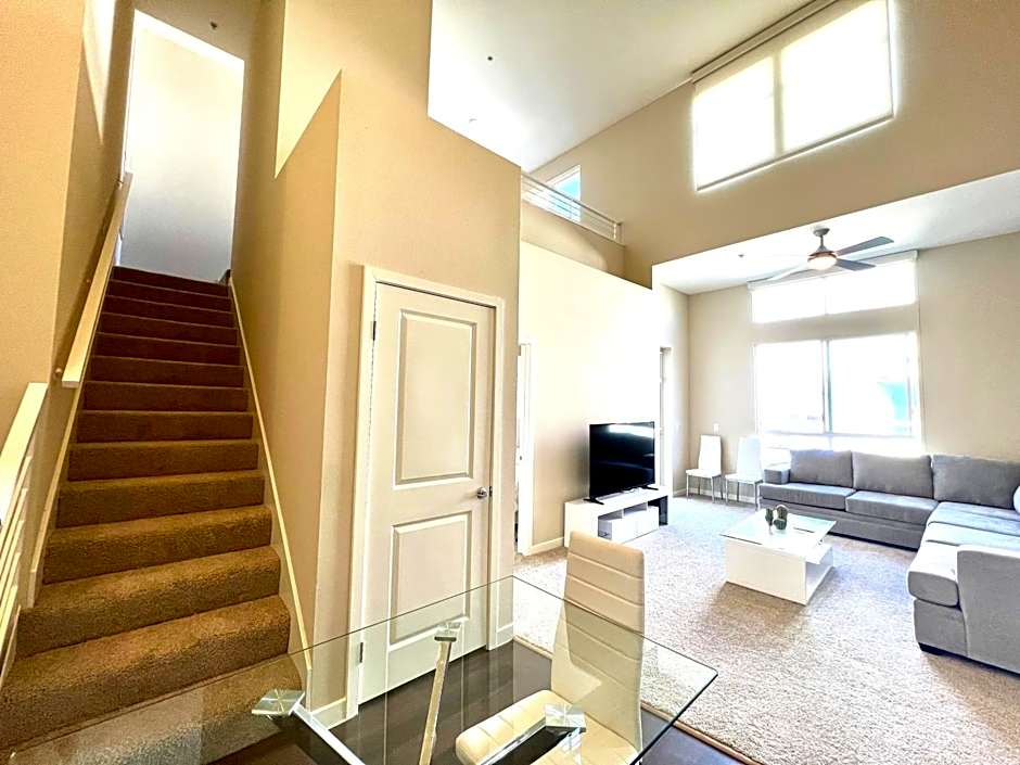 Luxury Residence Loft 3 Beds with Pool and Gym