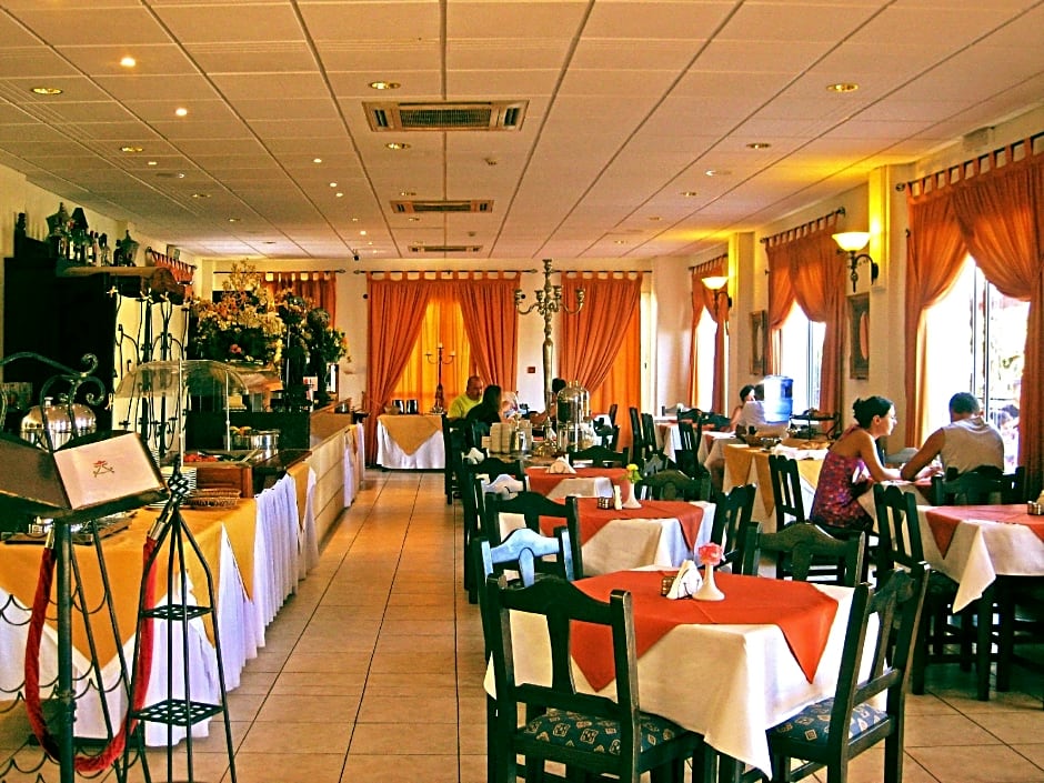 Akamanthea Holiday Village