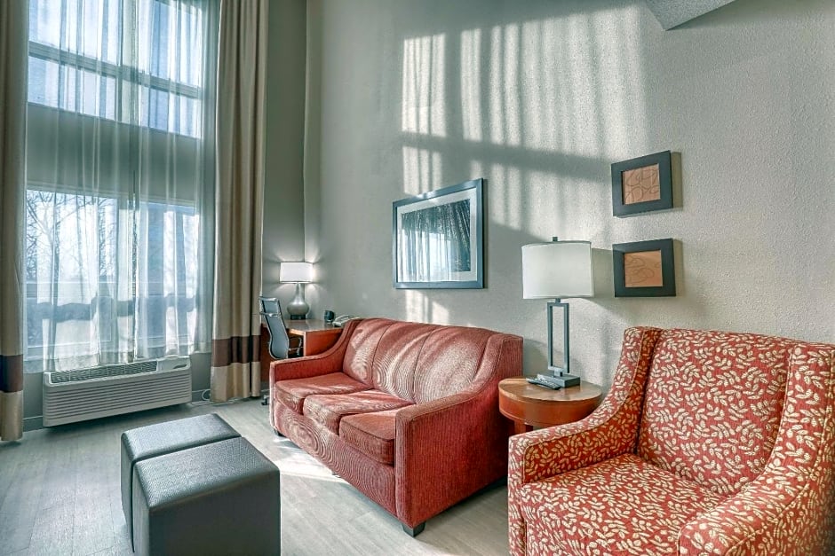 Comfort Suites Madison West - Middleton