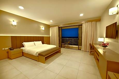 Studio with Lake View