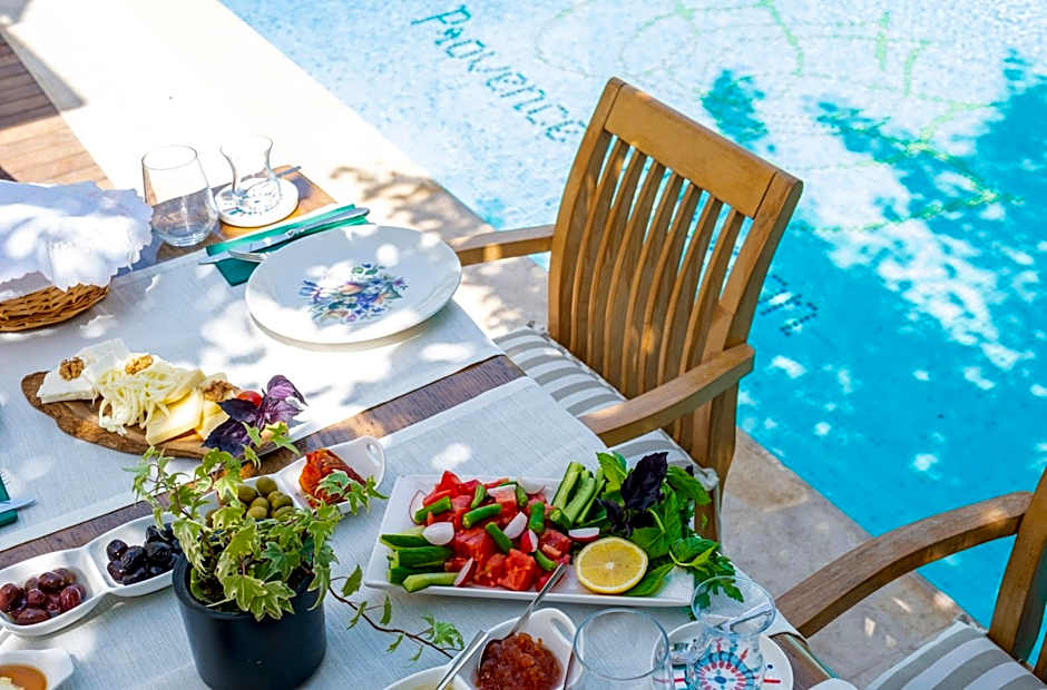 PROVENCE MANSİON ALAÇATI