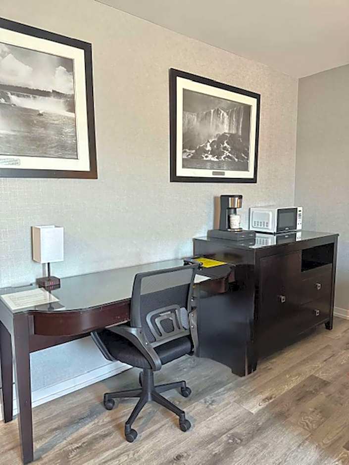 Big Bird Inn Wawa, SureStay Collection by Best Western