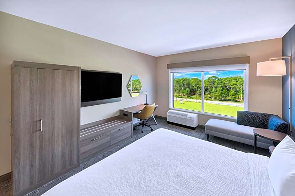 Holiday Inn Express & Suites Fort Walton Beach - Eglin Area By IHG