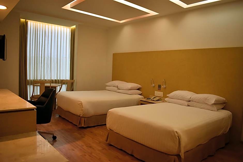 Ramada by Wyndham Mexico City Santa Fe