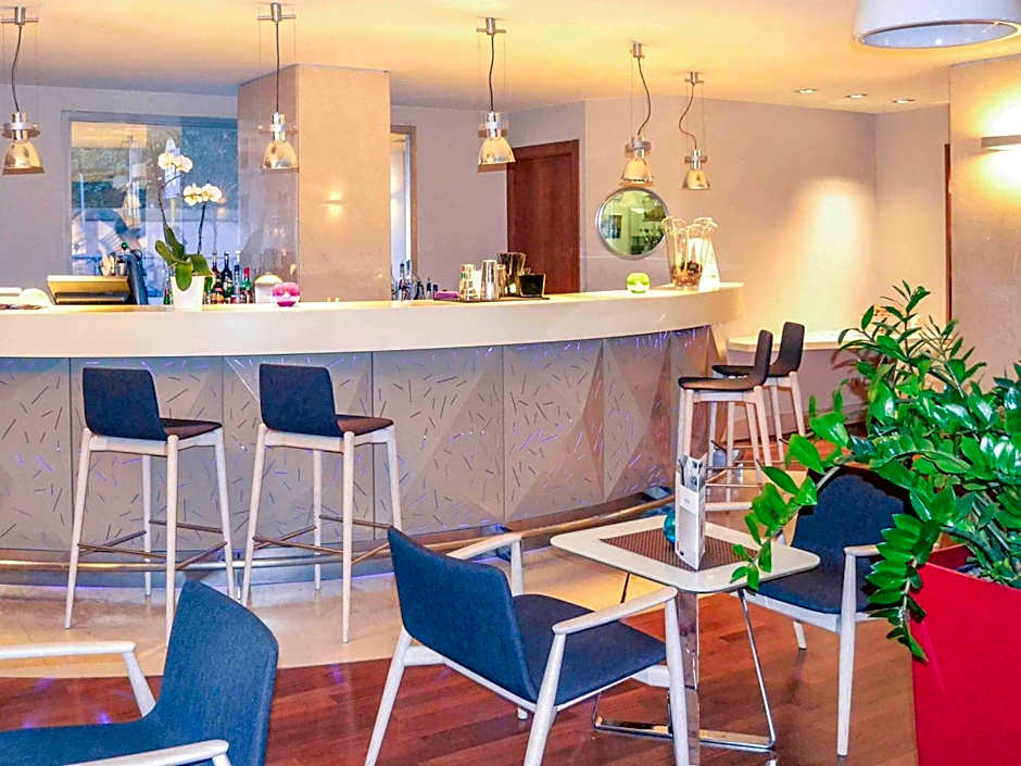Mercure Roma Centro Colosseo Hotel