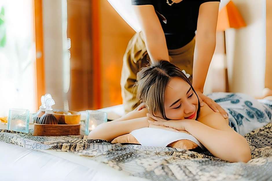 Kamaniiya Petitenget Seminyak